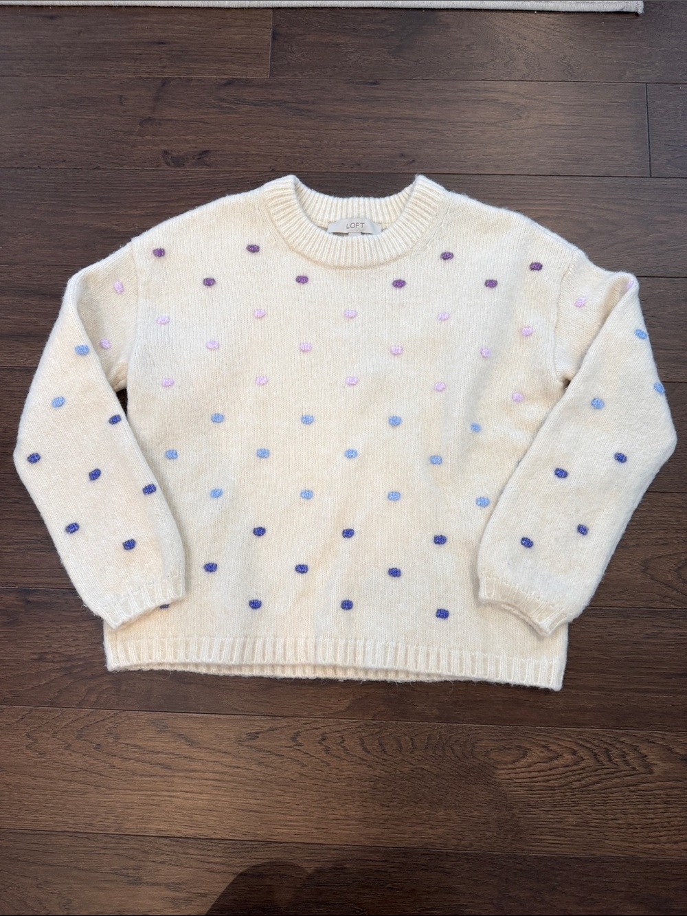 LOFT Cream Crewneck Sweater with Pastel Polka Dots Size Small - C75-007